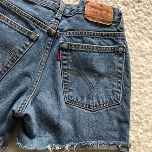 Levi’s Relaxed Fit 550 Distressed Jean Shorts